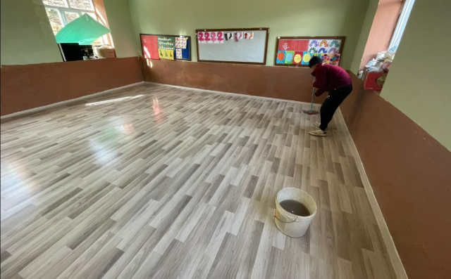 "GÜL-AY-DER olarak eğitim önceliğimizdir. Bu anlamlı projede bizlerle iş birliği yapan Gülnar İlçe Millî Eğitim Müdürü Sayın Hüseyin Kadim’e, sürecin titizlikle takibini gerçekleştiren Gülnar İlçe Başkanımız Selda Aslan’a ve yönetim kurulu üyelerimize şükranlarımızı sunarız. Ayrıca desteklerinden ötürü Gülnar Gençlik Kolları Başkanı Sayın Muhammet Tat’a teşekkür ederiz."