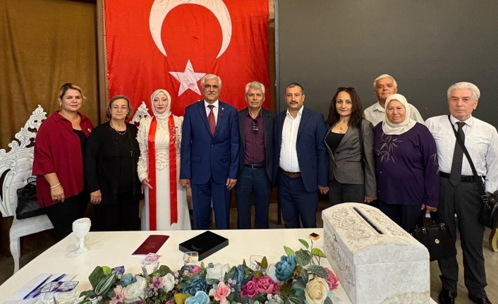 Yafes Demir ve Derya Uca Dünya Evine Girdi: GÜL-AY-DER Ailesinden Anlamlı Katılım