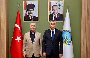 Vali Atilla Toros’tan Vali Yavuz Selim Köşger’e Uğurlama