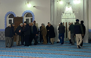 Aydıncık’ta Miraç Kandili Coşkusu: Camiler Dolup...