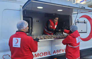 Türk Kızılay Mersin’den Şehitler Anısına Anlamlı...
