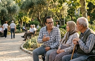 Yaşlı Bakım Uzmanından "Sıcak Havası"...