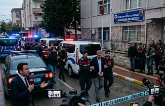 Silifke Belediyesi'nde Büyük Yolsuzluk Operasyonu: Başkan Dahil 19 Şüpheliye Gözaltı ve Tutuklama!