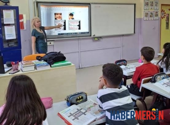 Ağız ve Diş Sağlığı Sadece Gülüşünüzü Değil Kalbinizi de Koruyor!