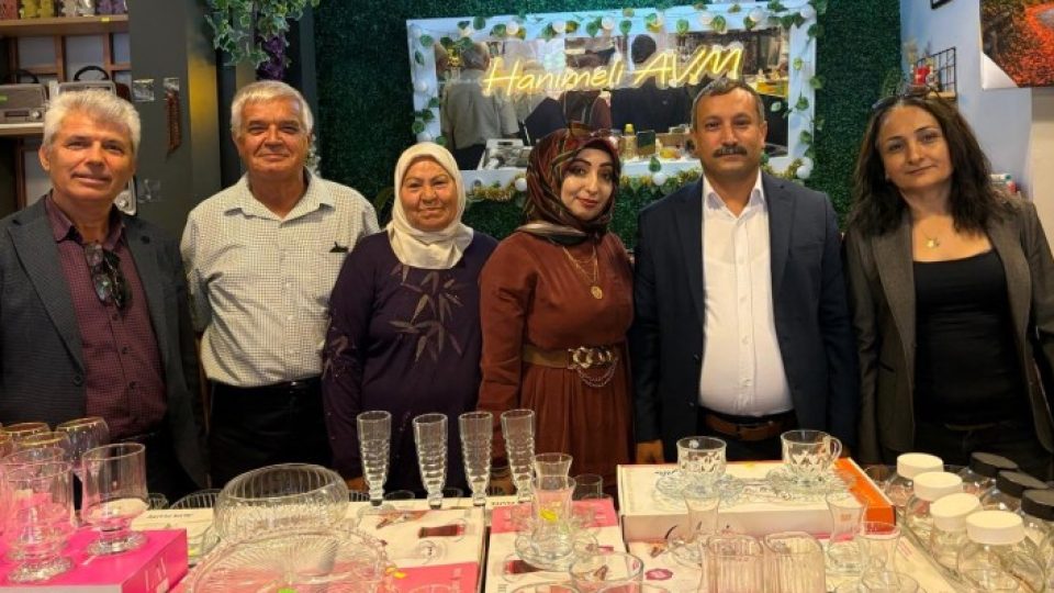GÜL-AY-DER’den Mut’ta Dayanışma Ziyareti: Hanımeli Hediyelik Eşya’ya Hayırlı Olsun Ziyareti